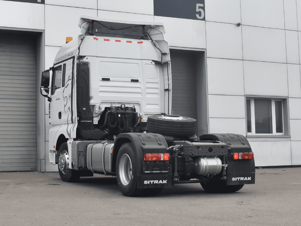 SITRAK C7H 4х2 АКПП